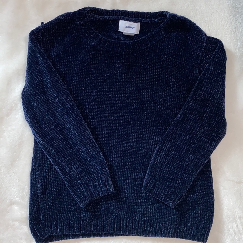 Girls sweater